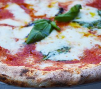 pizza Margherita – tradizione gastronomica – Napoli – Raffaele Esposito – Pizzeria Brandi – PummaRe’